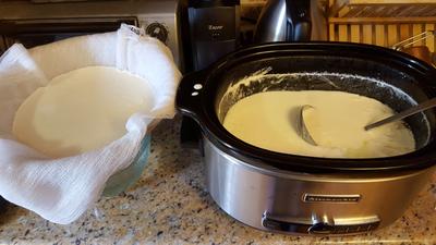 Straining yogurt